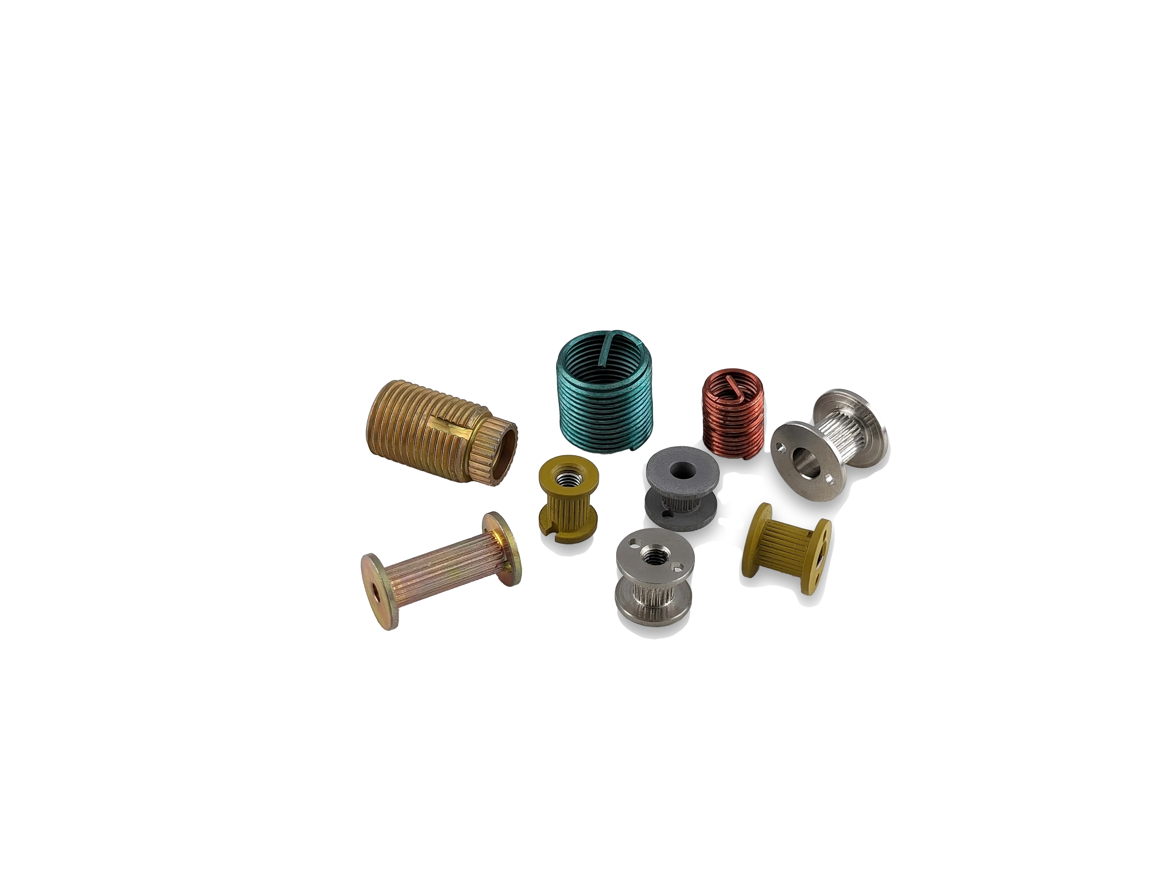 一组航空插入件在透明背景上,强调其工业设计。